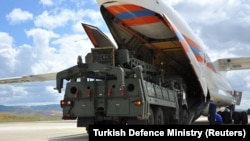 S-400-ün birinci dəsti Türkiyəyə belə gətirilmişdi