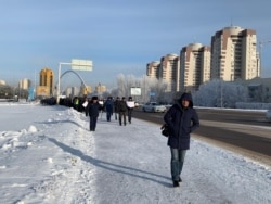 Ақордаға бара жатқан белсенділер. Нұр-Сұлтан, 16 желтоқсан 2019 жыл.